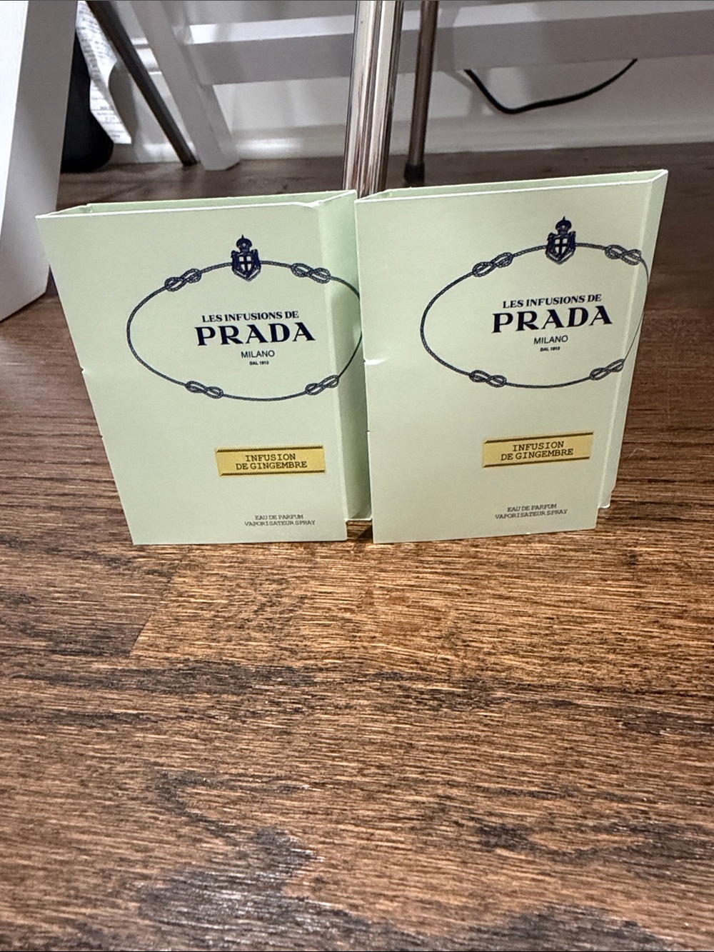 Bundle of 2 Prada Les Infusions samples